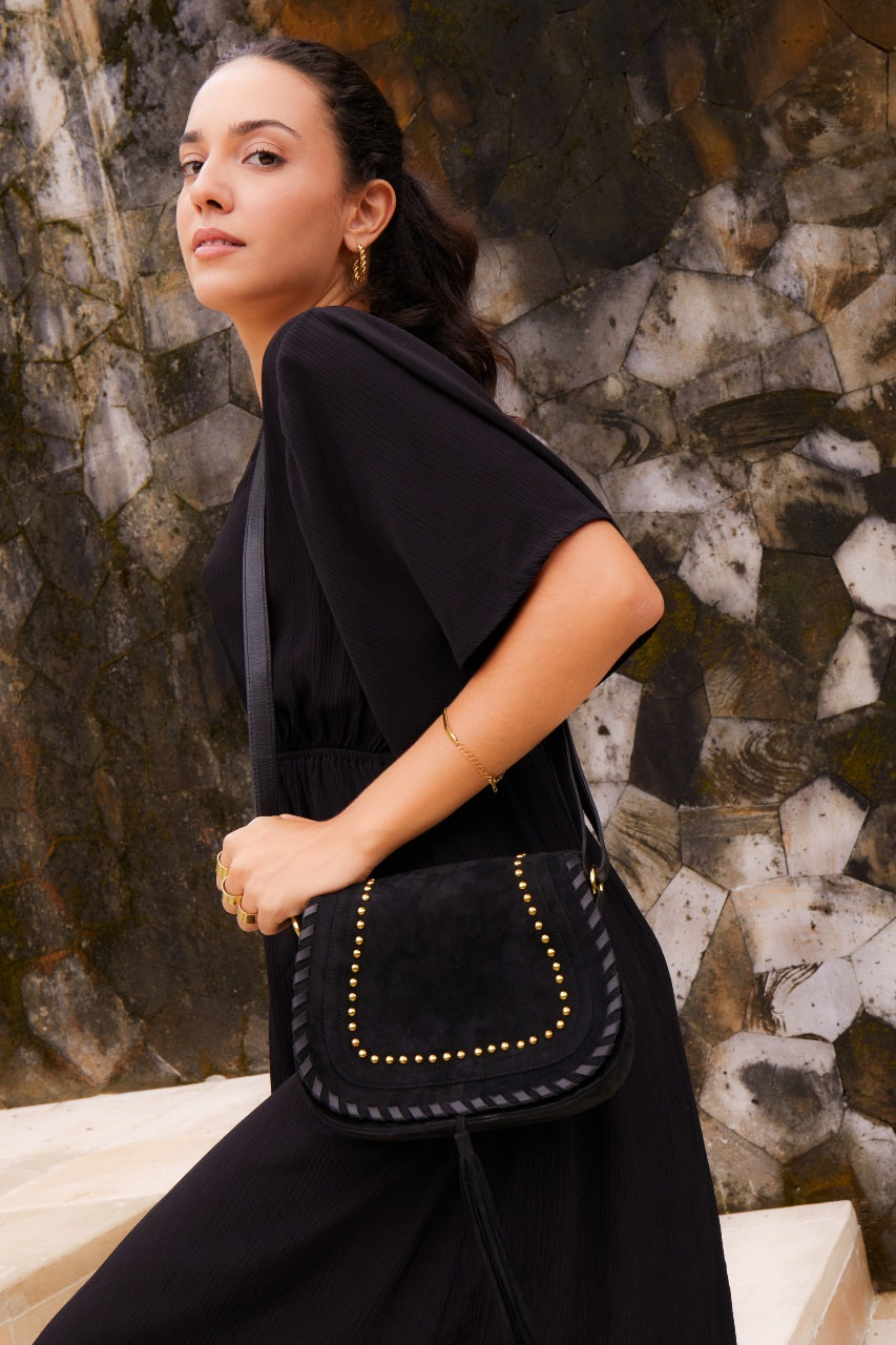 Sari Saddle Leather Bag | Black Book Fashion